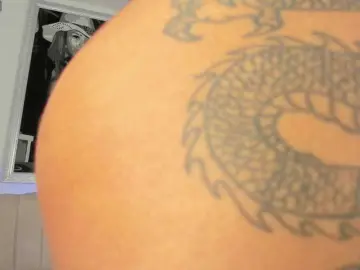 Live Sex Cam with BellaRossi - Bongacams