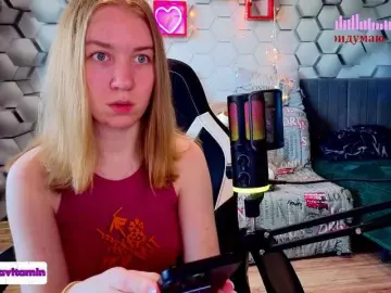Adult Webcams with Vita-min-4ik - Bongacams