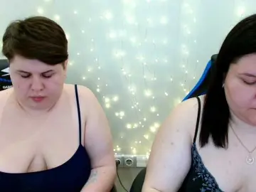 Free Live Porn with BeckyAndEllen - Bongacams