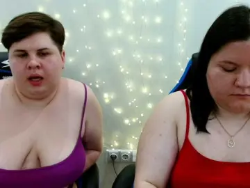 Free Porn Cam with BeckyAndEllen - Bongacams