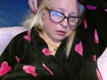 Adult Webcams with martachatte19 - Bongacams