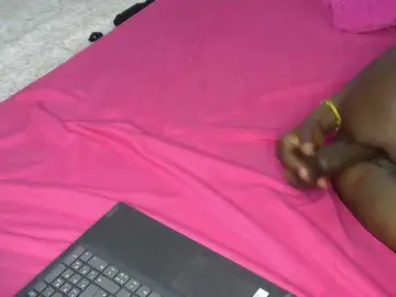 Adult Webcams with cherry96 - Bongacams