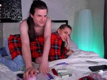 Live Sex Cam with QueenAfina - Bongacams