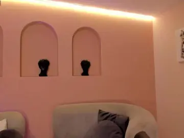 Free Live Porn with NiaSalvatore - Bongacams