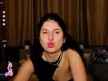Adult Webcams with AliannaSoloKisses - Bongacams