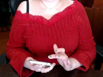 Live Porn with Alisa1917 - Bongacams