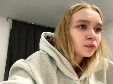 Adult Webcams with HerminiaLanting - Bongacams