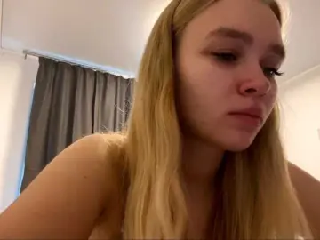 Adult Webcam with HerminiaLanting - Bongacams