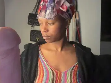 Sex Cam with SexyBaddie - Bongacams