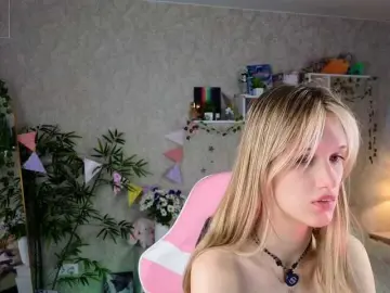 Sex Chat with AnnyiBlue - Bongacams