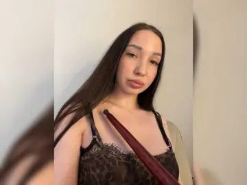 Nude Webcam with MiLaHHa - Bongacams