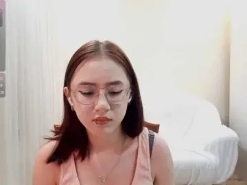 Best live sex cam show with MyrleHenggeler - Bongacams