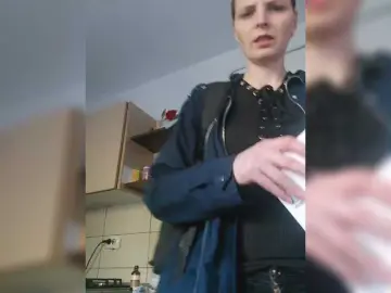 Adult Webcams with Lulu-Erotica - Bongacams