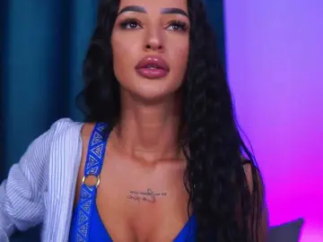 Adult Webcams with DeniseDevilles - Bongacams