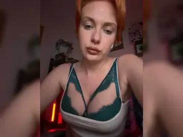 Nude Webcam with mistress-victoria-feets - Bongacams