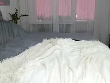 Watch Live Sex Cams with mariamariabbb - Bongacams