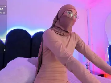 Sex Chat with Ridwanaa - Bongacams