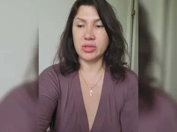 Best live sex cam show with RoxySexy - Bongacams