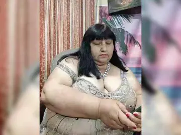 Best Webcam with Nezsbudka - Bongacams