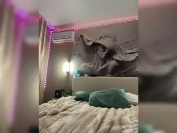 Best live sex cam show with PrettyKatea - Bongacams