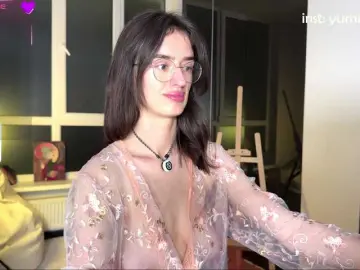 Private Sex Chat with SweetieTati - Bongacams