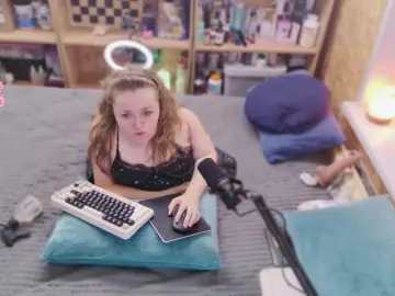 Best Webcam with Julia-79 - Bongacams