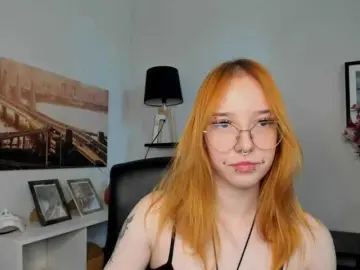 Watch Live Sex Cams with foxSonya - Bongacams