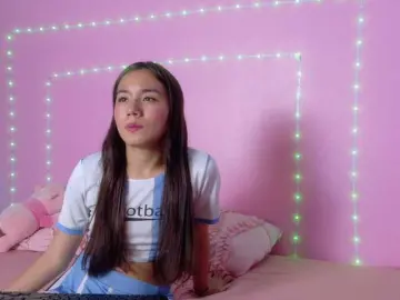 Watch Live Sex Cams with farianachocolatecrememia - Bongacams