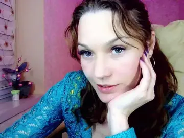 Live Sex Cam with IridessaL - Bongacams