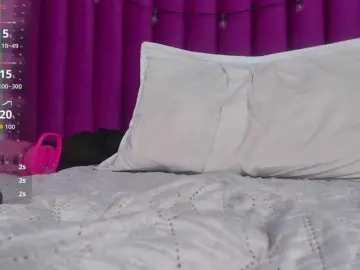 Private Sex Chat with skinnyprinces - Bongacams