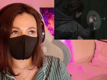 Live Porn with NightMint - Bongacams