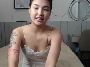 Sex Chat with Maiaxoxo - Bongacams