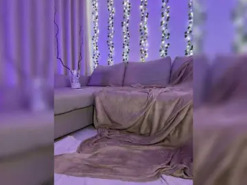 Best live sex cam show with DearAmiira - Bongacams