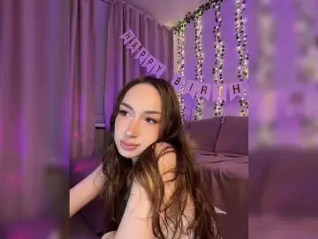 Watch Live Sex Cams with DearAmiira - Bongacams