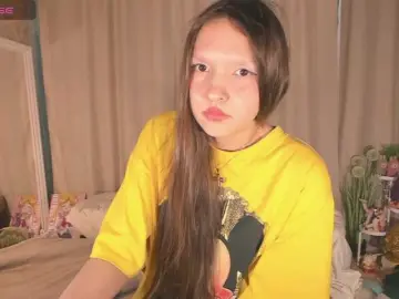 Free Live Porn with Cute-Lolly - Bongacams