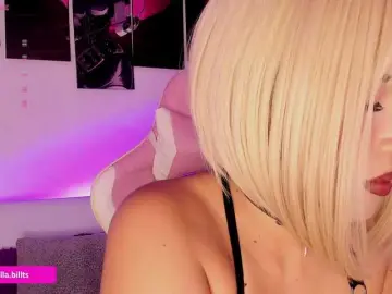 Best live sex cam show with Isabellabills - Bongacams