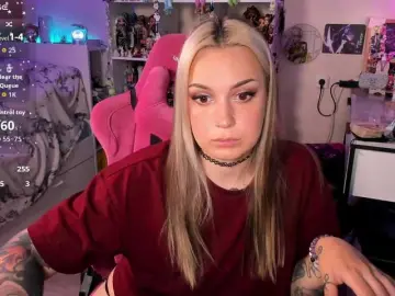 Live Sex with ChloeKohaku - Bongacams