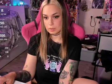 Free Porn Cam with ChloeKohaku - Bongacams