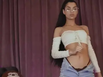 Best Webcam with ZariaaVera - Bongacams