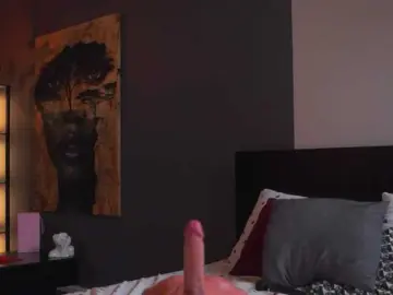 Watch Live Sex Cams with EvelynEvyy - Bongacams