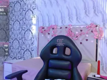 Watch Live Sex Cams with Issa-tay1 - Bongacams