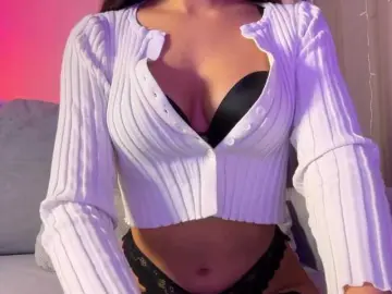 Sex Chat with MillyMillya - Bongacams