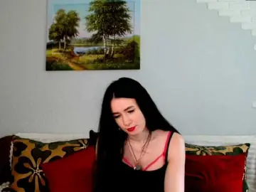 Live Porn with MilfLunna - Bongacams