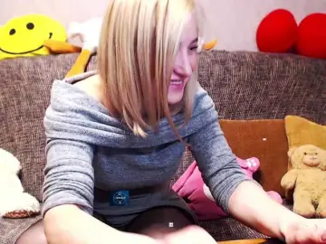 Best live sex cam show with alya555 - Bongacams