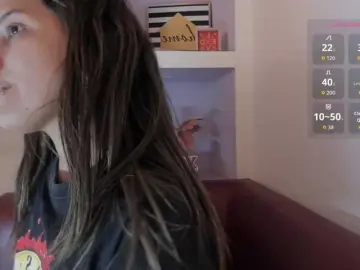 Free Porn Cam with EmmaSanchez1 - Bongacams