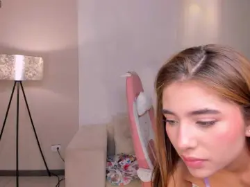 Live Sex Cam with IbizaJacobs - Bongacams