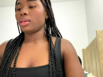 Sex Cam with Girlstrong - Bongacams