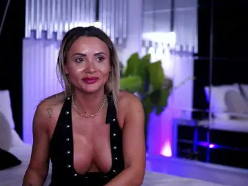 Private Sex Chat with CelesteArden - Bongacams