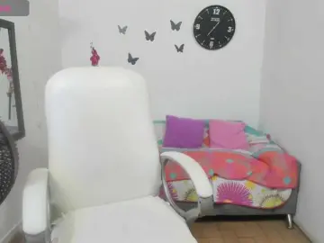 Sex Chat with Evil-neighbor - Bongacams