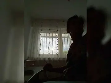 Adult Webcam with P-A-N-I-K-A - Bongacams